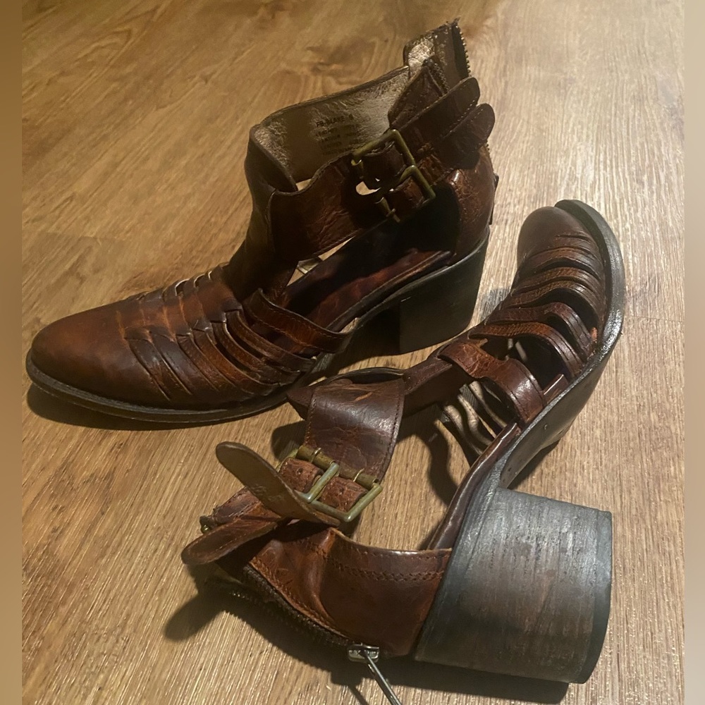 FreeBird Blake Strappy Western Booties | 9
